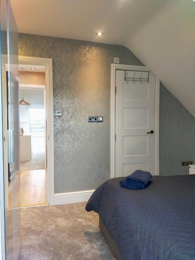 Stunning Luminous Penthouse/ 2Beds 2Baths Apartman Bournemouth Kültér fotó